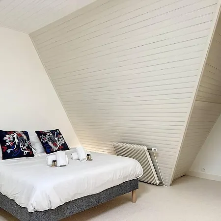 Les Planches Yourhosthelper Apartman